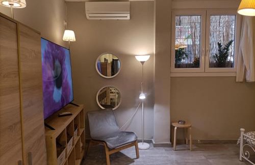 Ampelokipoi Apartamento | Traveler's Nest