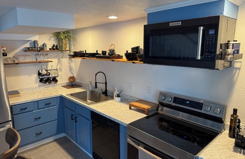 Temple Casa | Traveler's Respite - 1 Bedroom