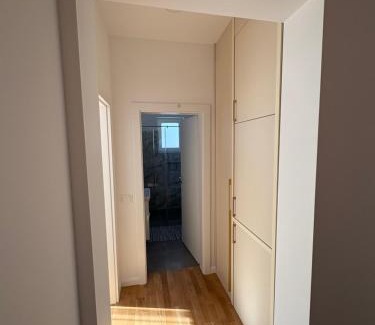 Suceava County Apartamento | Travelers Home Downtown