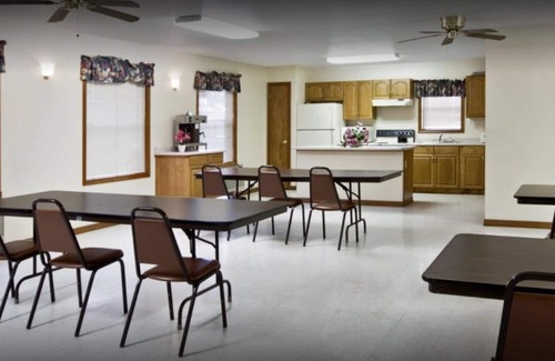 Eureka Springs Hotel | Travelers Inn