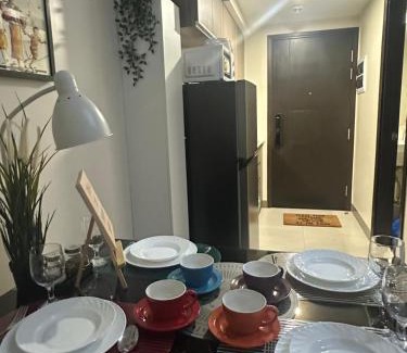 Bonifacio Global City Apartamento | TravelersChoiceCondominium