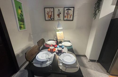Bonifacio Global City Apartamento | TravelersChoiceCondominium