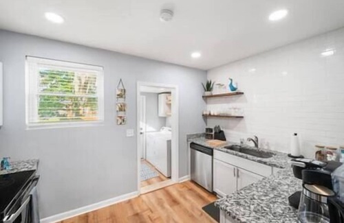 Midtown Casa | Traveling for work but want the comfort of home?