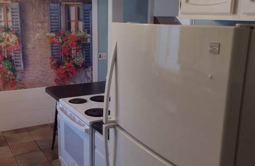 Baraboo Casa | Traveling RN's - Jacuzzi tub and Only 5 blocks to St Clare Hospital