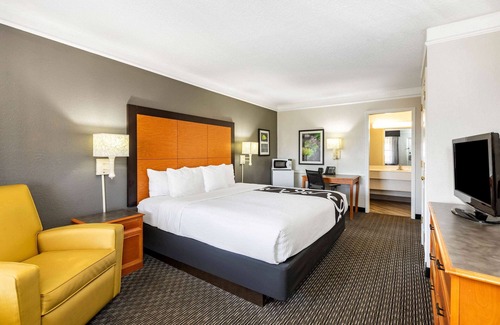 El Paso Hotel | Travelodge by Wyndham El Paso - Airport