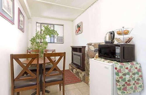 East Las Vegas Apartamento | Travelodge by Wyndham Las Vegas NM is offering accommodations in Las Vegas .