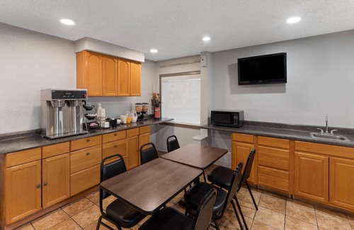 New Braunfels Hotel | Travelodge by Wyndham New Braunfels