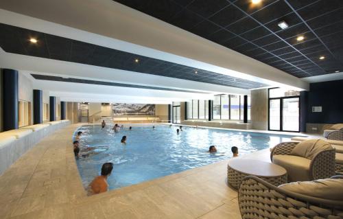 Eclose-Est Apartamento | travelski home premium - Résidence l'Éclose