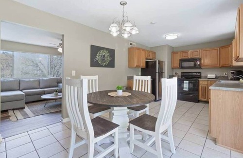 Rossville Casa | Travis' Place - Convenient and Affordable Location