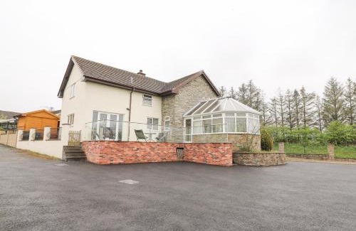 St Harmon Casa | Tre Garreg