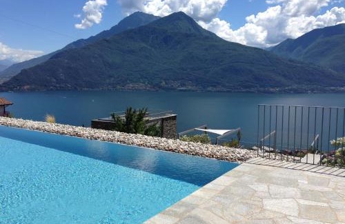 Calozzo Casa | Tre Terre Panorama - Pianello del Lario by LoveComo