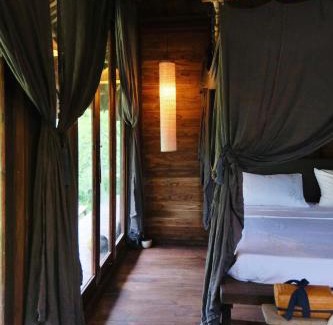 Vinh Casa | Tre Yoga Retreat