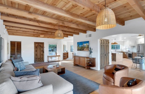 Tucson Casa | Treasure in the desert I Stylish Ventana property