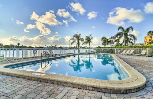 Treasure Island Apartamento | Treasure Island Condo Gulf-View Balcony