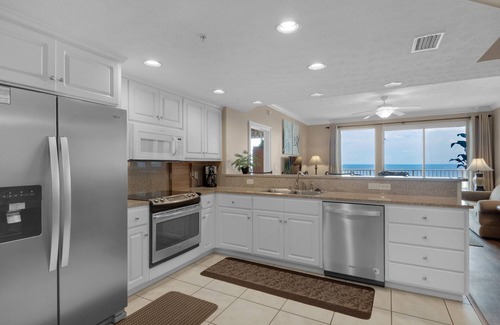 Lower Grand Lagoon Condominio | Treasure Island 1704