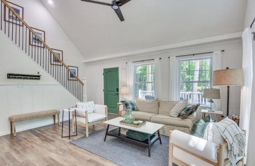 Treasure Lake Casa | Treasure Lake Home with Deck Walk to Bimini Lake!