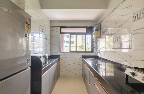 Bandra East Apartamento | Treat Homes Service Apartment in BKC Sindhuratna 503