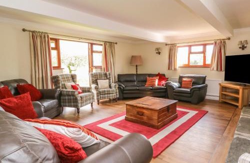 Bleddfa Casa | Treboeth