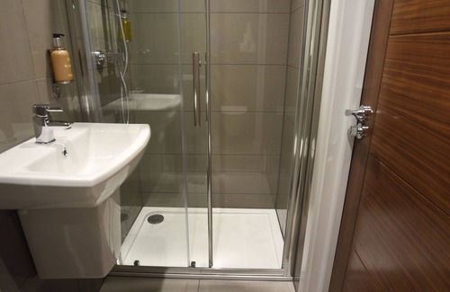 Earl's Court Hotel | Trebovir Hotel