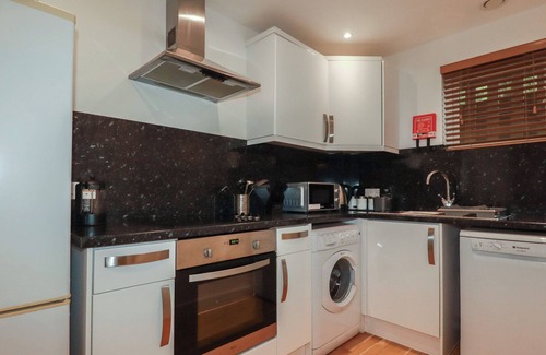 Porthtowan Cabaña | TREBURGETT, pet friendly, country holiday cottage in Porthtowan