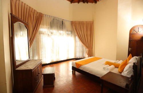 Anniwatta Casa | Tree Breeze Inn