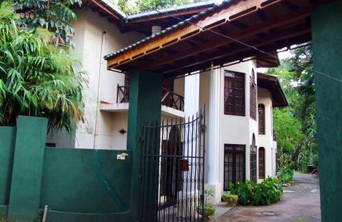 Anniwatta Casa | Tree Breeze Inn