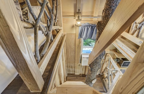 Larkspur Casa | Tree Eagles Nest
