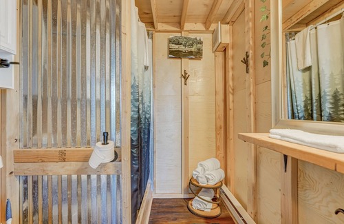 Larkspur Casa | Tree Fort Escape
