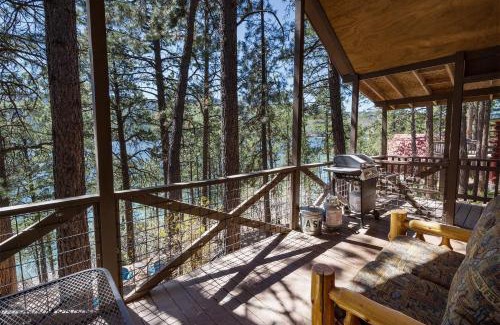 Bayfield Casa | Tree House Cabin on Vallecito Lake