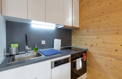 Lovinac Casa | Tree house Lika With whirlpool, Medak, Croatia