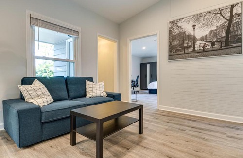Indianapolis Casa | Tree-Lined Indianapolis Home about 10 Mi to Downtown!