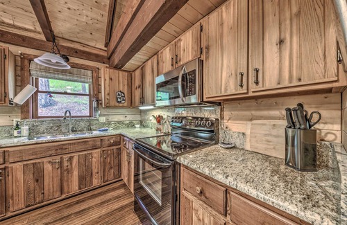 Ruidoso Cabaña | Tree-lined 'polly's Perch' w/ Mountain Views!