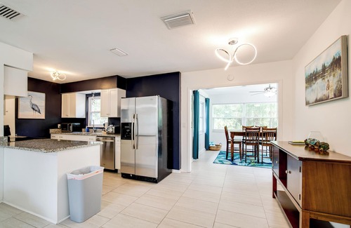Crystal River Casa | Tree-Lined Retreat 4 Mi to Three Sisters Springs!