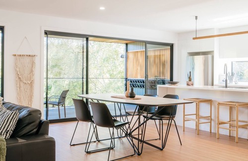 South Launceston Casa | Tree Top Treasure ITAS