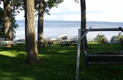 South Hero Cabaña | Tree Tops Cottages. Hasta 4 cabañas junto al lago disponibles