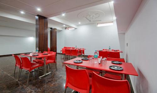 Noida Hotel | Treebo Grand Vista - 62