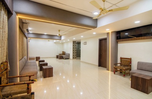 New Town Hotel | Treebo Petals Banquet & Suites - Kolkata