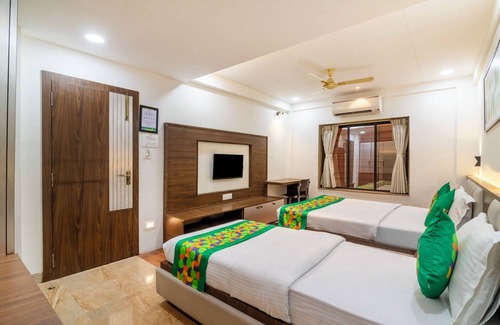 New Town Hotel | Treebo Petals Banquet & Suites - Kolkata