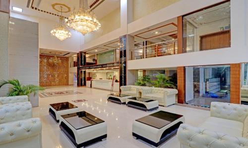 Dehradun Hotel | Treebo Premium Pearl Avenue Banquets And Lawn