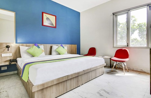 DLF City Hotel | Treebo Trend Mall View