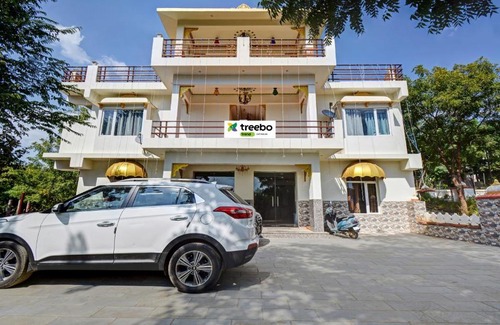 Bedla Hotel | Treebo Trend The Lavit Malhar
