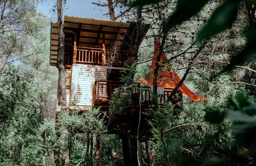 Razanac Alquiler De RV | TreeHouses Ljubač Glamping Robinson