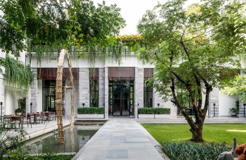 Downtown Siem Reap Hotel | Treeline Urban Resort