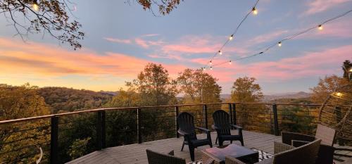 Lake Arrowhead Casa | Treetop A-frame Cabin, Family Friendly with Hot Tub