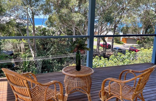 Bulli Tops Apartamento | Treetop Beach Apartment 2 Coledale 3 mins walk to beach