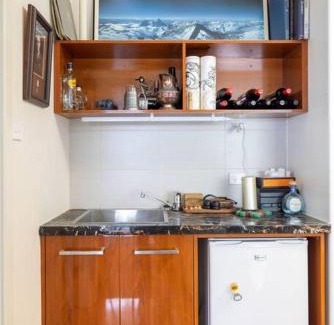 Avalon Beach Casa | Treetop coastal getaway in Avalon Beach