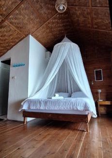 Iboih Casa | Treetop Guesthouse and Bungalows