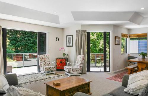 Waipahihi Casa | Treetop Living, Peaceful 4BR With Scenic Bush Views