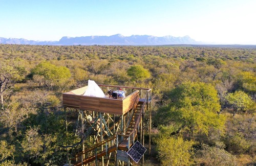 Hoedspruit Cabaña | Treetop Sleepout Under the Stars