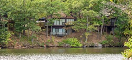 Village of Four Seasons Casa | Treetop Village-2bed3bathpoolsdocks6-8pp